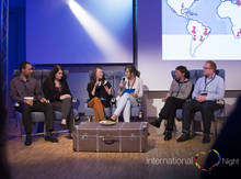 Flight Attendant: Ivaylo Belev (Moderator), Josefin Päßler, Katja Wehde (meinausland.de), Lisa Fritsch (Moderatorin), Marion Dienerowitz (Auslandsamt der Hochschule Mittweida), Enrico Anton (Leonardo Büro Dresden)