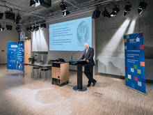 Professor Hans-Ferdinand Schramm bei der Antrittsvorlesung an der Hochschule Mittweida