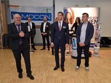 &gt;&gt;Finden Sie zusammen!&lt;&lt; Rektor Ludwig Hilmer wünscht Studierenden und Ausstellern gute Gespräche. Dekan Andreas Schmalfuß und StuRa-Vorsitzender Gordon Guido Oswald veranstalteten gemeinsam die Firmenkontaktmesse (vl.l.n.r.).