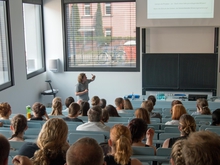 Prof. Dirk Labudde, Sächsischer Lehrpreisträger 2014, hielt ein leidenschaftliches Plädoyer ...