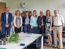 Viele Anknüpungspunkte: Besuch in der Fakultät Medien mit Dekan Michael Hösel, Rika Fleck, Franziska Günther, Heike Höhne und Prof. Klaus Liepelt (v.l.). Ganz rechts im Bild der Vater von Katy Börner. 