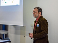 Kombinierte Kompetenz: Prof. Thomas Villmann leitet den Schwerpunkt Theorie und Grundlagenforschung.