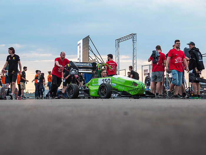 Bei der Formula Student East in Ungarn erlebte Technikum Mittweida Motorsport einen kleinen Dämpfer.