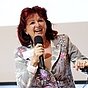  Viola Klein
