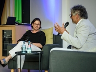 Dialog kollegial: Prof. Dr. Monika Häußler-Sczepan mit Prof. Dr. Stefan Busse.