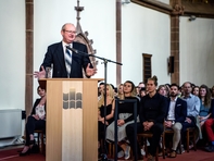 Pfarrer Arndt Sander, Hausherr der Stadtkirche &quot;Unser lieben Frauen&quot; hat die Hochschule gerne im Gotteshaus zu Gast.