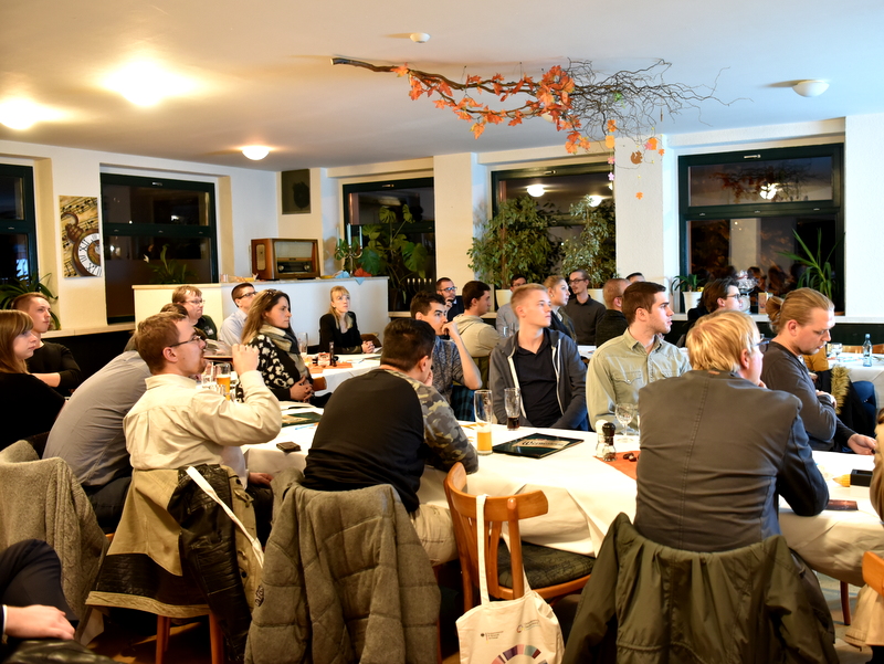 Rund 30 Gründungsinteressierte besuchten den SAXEED-Gründerstammtisch. Foto: Daniela Möckel