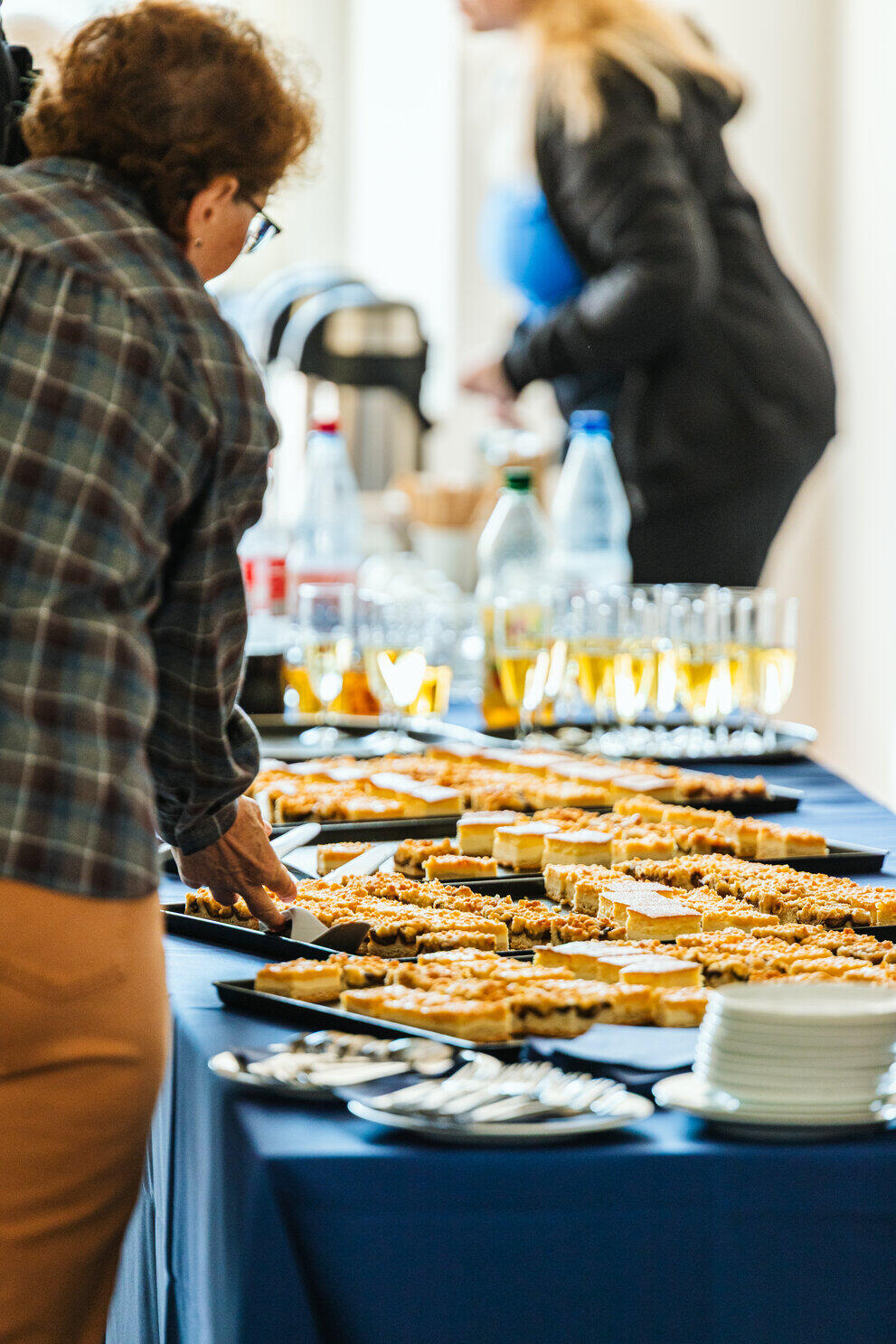 Kuchenbuffet beim Absolvententreffen