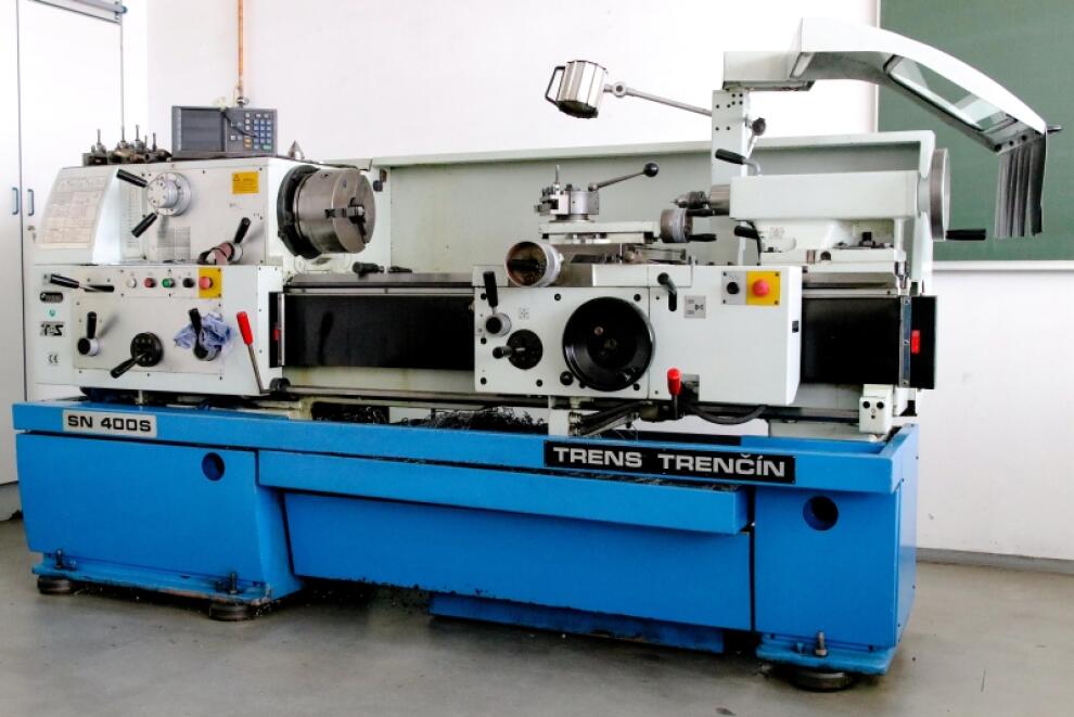 Conventional lathe